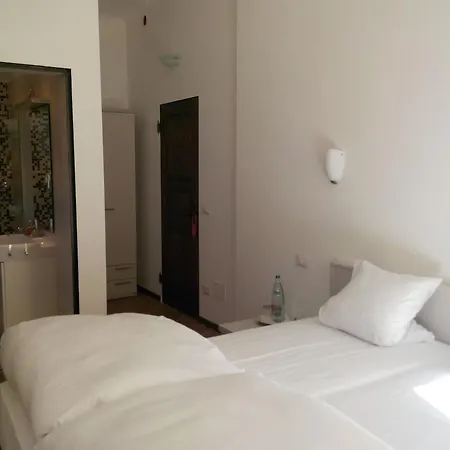 Casa Baroli Каннобио