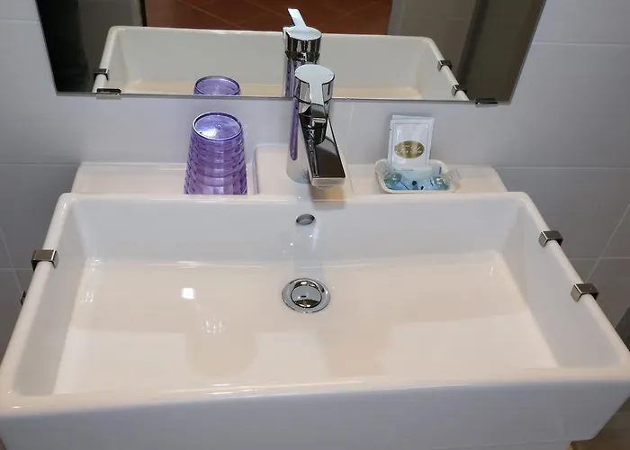 Casa Baroli ベッド・アンド・ブレックファスト カンノビオ